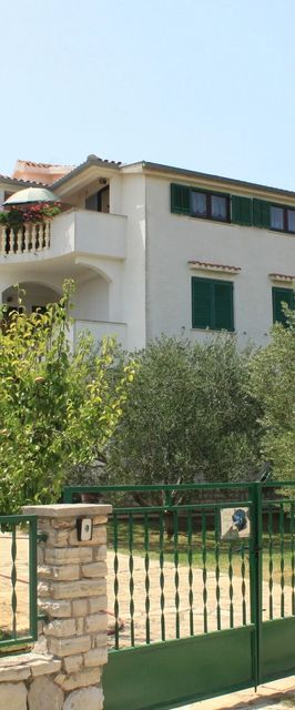 Apartmanok A Tenger Mellett Nevidane, Pasman - 8273 Neviđane