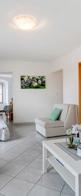 Apartmanok Parkolóhellyel Mali Losinj, Losinj - 8053 Mali Lošinj