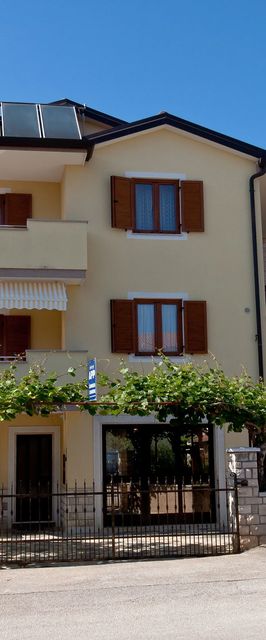 Apartmanok Parkolóhellyel Novigrad - 7108