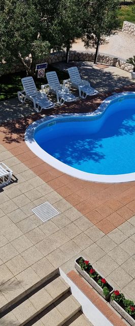 Apartmanok Családok Részére Medencével Barbat, Rab - 4951 Barbat