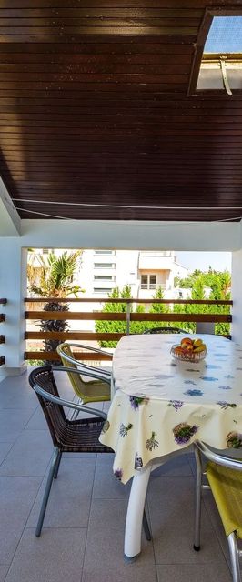 Apartmanok Parkolóhellyel Nin, Zadar - 6151 Nin