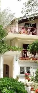 Apartmanok Parkolóhellyel Krk - 11646