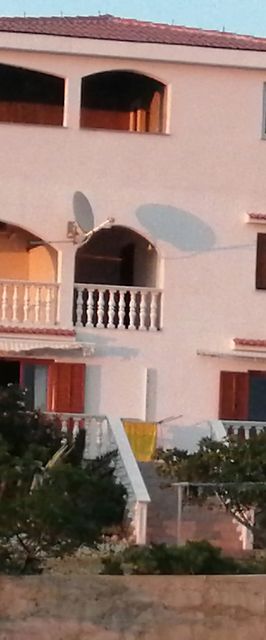 Apartmanok Parkolóhellyel Kustici, Pag - 6392 Kustići