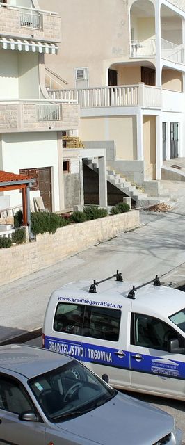 Apartmanok A Tenger Mellett Pisak, Omis - 4815 Pisak