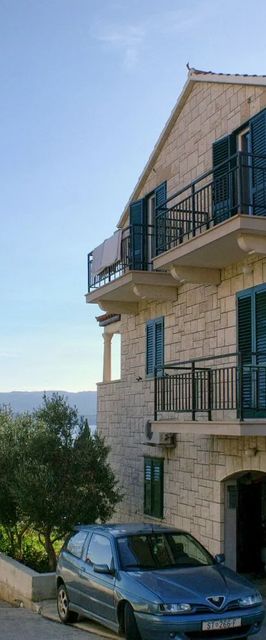 Apartmanok és Szobák Parkolóhellyel Bol, Brac - 2926 Bol