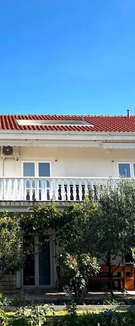 Apartmanok Parkolóhellyel Vlasici Pag - 4139 Vlašići