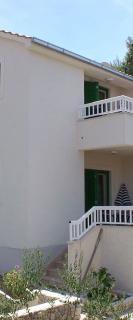 Apartmanok A Tenger Mellett Razanj, Rogoznica - 4265 Ražanj