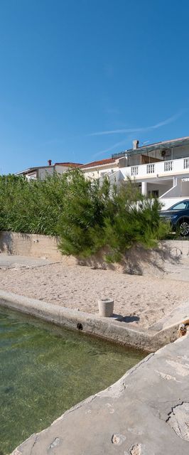 Apartmanok A Tenger Mellett Metajna, Pag - 6395 Metajna