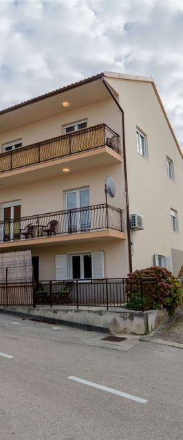 Apartments Zdravka G Primosten