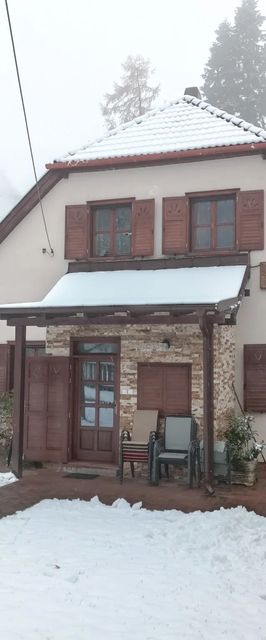 Erdészlak Vendégház Isztimér-Hétházpuszta