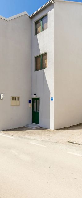 Apartment Jelena Primosten