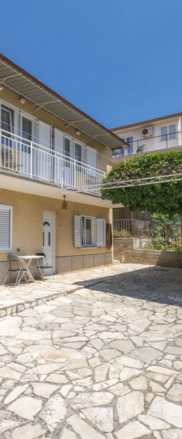 Apartment Hans Primosten