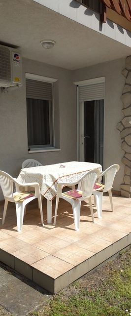 Kikötő Apartman Balatonlelle 