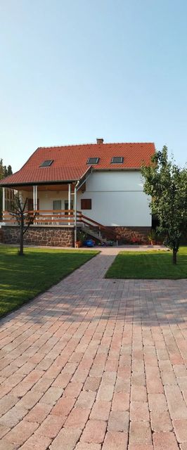 Sirocco Családi Apartman Balatonalmádi