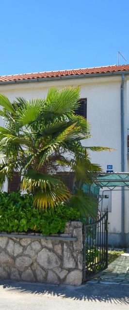 Apartments Uzelac Malinska