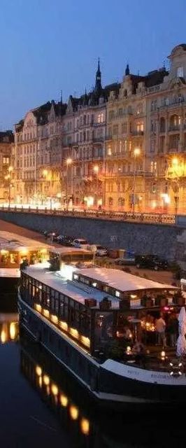 BOAT HOTEL MATYLDA Praha