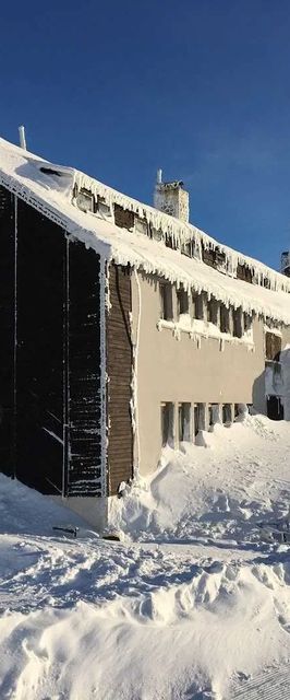 Dvorská bouda Strážné