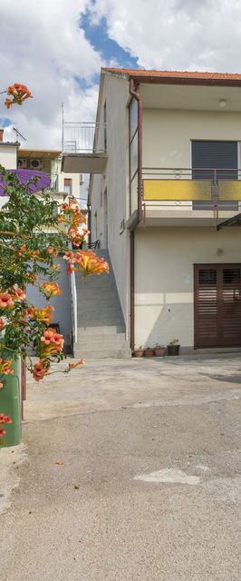 Apartment Lele Primosten