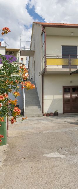 Apartment Lele Primosten