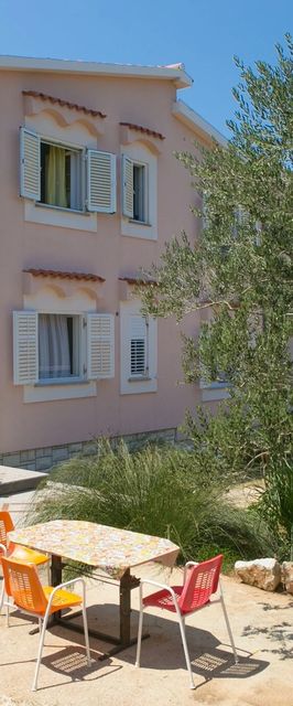 Apartmanok Gyermekes Családok Részére Novalja, Pag - 6490 Novalja