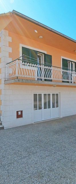 Apartmanok Parkolóhellyel Marina, Trogir - 11554 Marina
