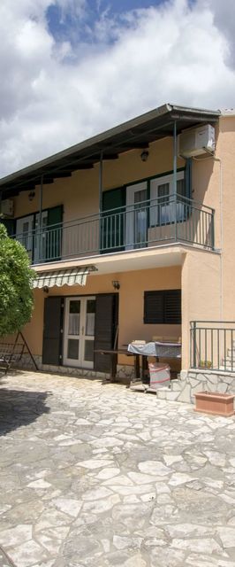 Apartment Zlatko Pirovac