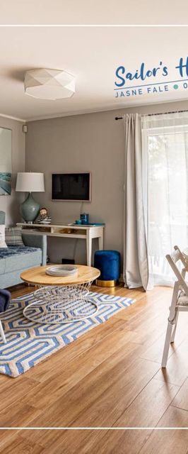 Sailor's House Jasne Fale