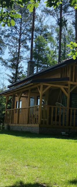 Dom nad jeziorem Gim