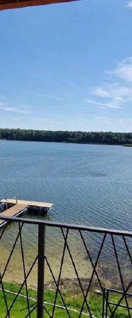 Domki nad jeziorem, Kaszuby, linia brzegowa, sprzęt wodny