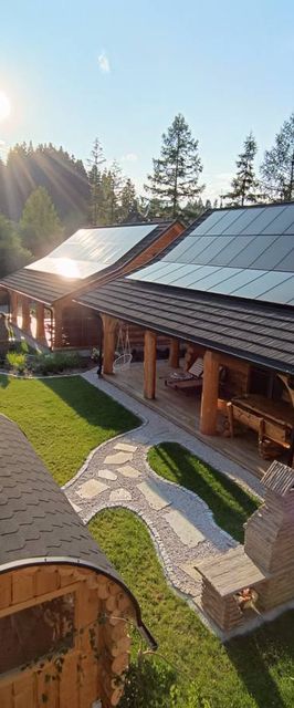 BRATNIA BYSTRE - Domy z bala z jacuzzi i sauna