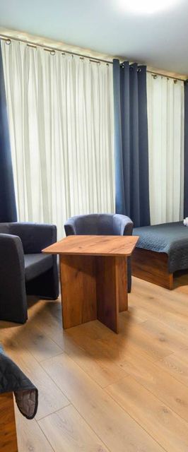 POKOJE GOŚCINNE MODR