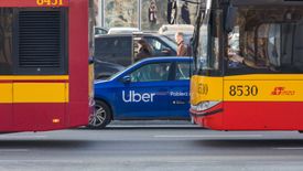 Sąd orzekł, że przewoźnicy komunikacji miejskiej są odpowiedzialni za terminowość odjazdów środków publicznego transportu zbiorowego.