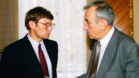 Leszek Balcerowicz i Tadeusz Mazowiecki. To ich reformy zmieniły Polskę w 1989 roku
