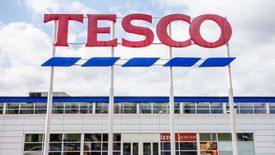 Tesco zmienia sposób działania w Polsce - skupi się na mniejszych sklepach