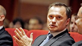 Obawy o osobiste bezpieczeństwo biznesmena miały być powodem ujawnienia taśm KNF.