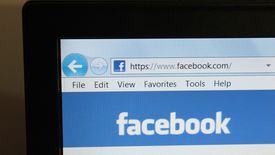 Facebook odrzuca polski pozew. Twierdzi, że nie zna polskiego.