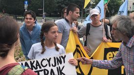 Wakacyjny strajk klimatyczny przed Sejmem