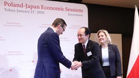 - Współpraca z Toshiba Carrier Corporation potwierdza, że relacje gospodarcze między Polską i Japonią kwitną - powiedział premier w Japonii.