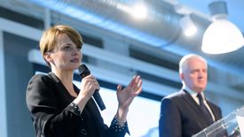 Minister Jadwiga Emilewicz broni przedsiębiorców. Zamierza podać się do dymisji, jeśli przejdzie projekt zniesienia limitu 30-krotności składek ZUS.