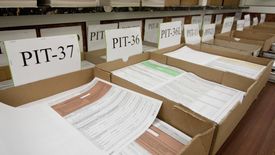 Najmniejsi przedsiębiorcy nie są gotowi wysyłać informacji o dochodach swoich pracowników do Urzędów Skarbowych online.