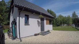 Taki dom można bez problemu wybudować bez kredytu na 30 lat, zapewnia pan Wojciech