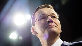 Premier Morawiecki będzie miał wkrótce w budżecie 2 mld zł ekstra rocznie