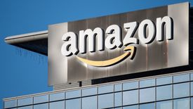 Amazon w USA chce zatrudnić 100 tys. pracowników i dać im podwyżki.
