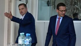 Mateusz Morawiecki i Piotr Duda - zmiana w zakazie handlu może poróżnić premiera i lidera "Solidarności"