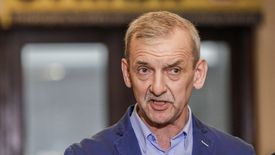 15.04.2019 Warszawa Konferencja prasowa prezesa Zwiazku Nauczycielstwa Polskiego Slawomira Broniarza fot Grzegorz Banaszak/REPORTERn/z: Slawomir Broniarz