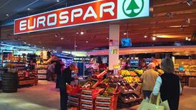 Spar przejmuje Piotra i Pawła.