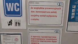 Stacje i firmy spedycyjne zamykają toalety przed kierowcami stojącymi w 70-kilometrowych korkach do granicy.