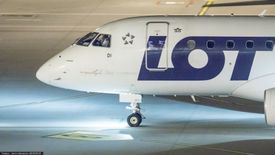 PLL tnie połączenia do Włoch i Korei