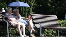 Emeryci w 2020 r. będą mieli nieco grubsze portfele.
