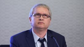 Eryk Łon jest jednym z członków RPP.